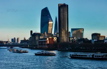 Thames skyscrapers.jpg